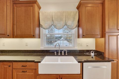 Tiny photo for 422 N Gardiner Avenue, Rockford, IL 61107 (MLS # 12546114)