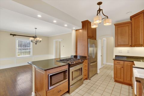 Tiny photo for 422 N Gardiner Avenue, Rockford, IL 61107 (MLS # 12546114)