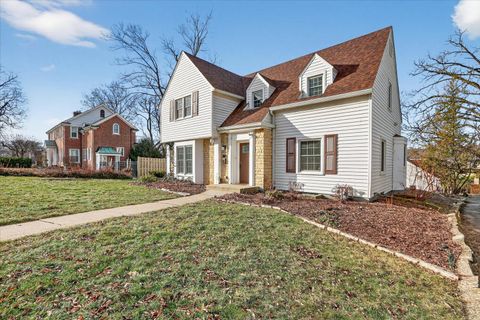 Tiny photo for 422 N Gardiner Avenue, Rockford, IL 61107 (MLS # 12546114)