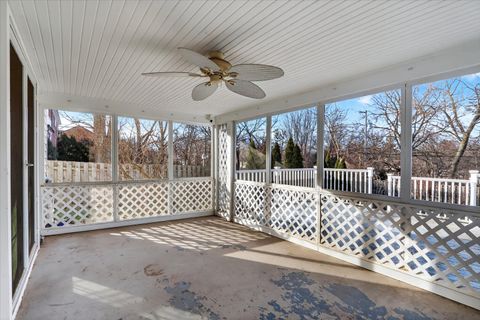Tiny photo for 422 N Gardiner Avenue, Rockford, IL 61107 (MLS # 12546114)