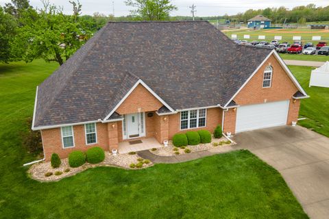 Tiny photo for 1705 Josephine Lane, Marion, IL 62959 (MLS # 12615129)