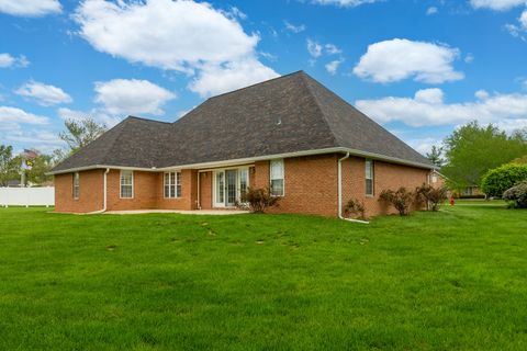 Tiny photo for 1705 Josephine Lane, Marion, IL 62959 (MLS # 12615129)