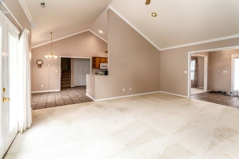 Tiny photo for 1705 Josephine Lane, Marion, IL 62959 (MLS # 12615129)