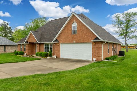 Tiny photo for 1705 Josephine Lane, Marion, IL 62959 (MLS # 12615129)