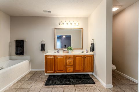 Tiny photo for 1705 Josephine Lane, Marion, IL 62959 (MLS # 12615129)