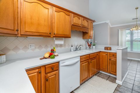 Tiny photo for 1705 Josephine Lane, Marion, IL 62959 (MLS # 12615129)