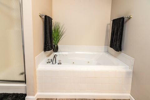 Tiny photo for 1705 Josephine Lane, Marion, IL 62959 (MLS # 12615129)