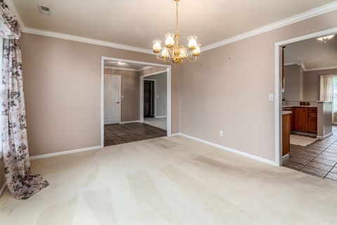 Tiny photo for 1705 Josephine Lane, Marion, IL 62959 (MLS # 12615129)