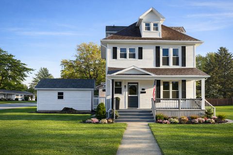 195 W 3rd Avenue, Clifton, IL 60927 - #: 12538844