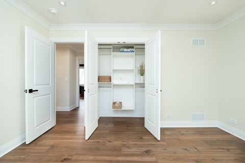 Tiny photo for 805 S Tures Lane, Des Plaines, IL 60018 (MLS # 12471498)