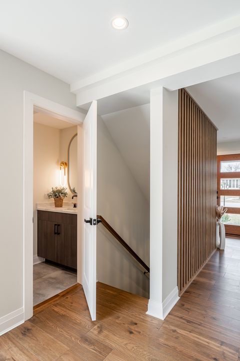Tiny photo for 805 S Tures Lane, Des Plaines, IL 60018 (MLS # 12471498)