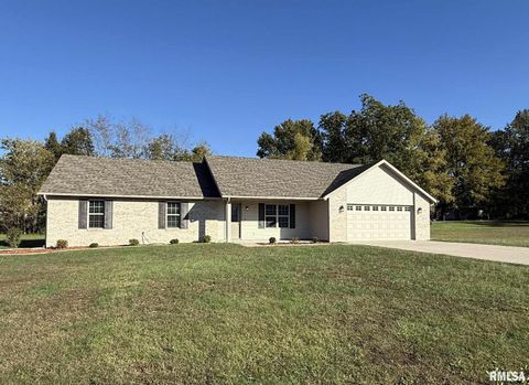 Tiny photo for 12301 Blue Sky Drive, Marion, IL 62959 (MLS # QC4268902)