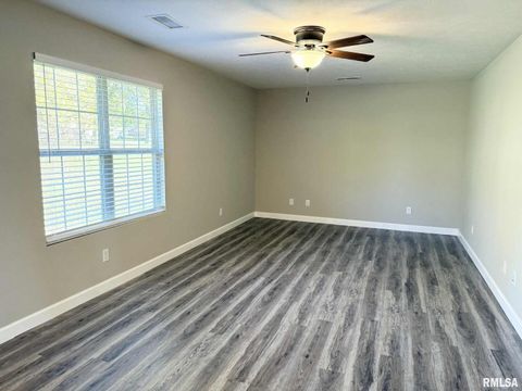 Tiny photo for 12301 Blue Sky Drive, Marion, IL 62959 (MLS # QC4268902)