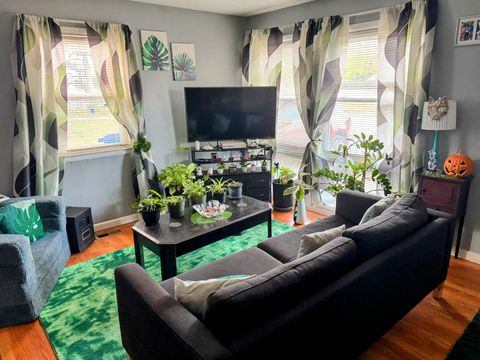 Tiny photo for 1521 Hedge Road, Champaign, IL 61821 (MLS # 12539191)