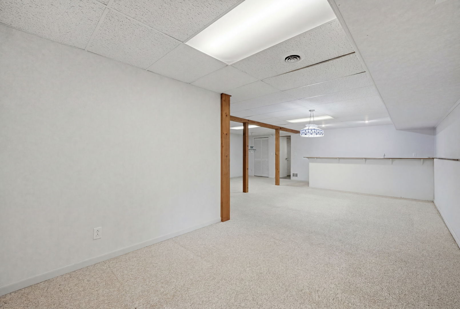 2014 Cimarron Drive, Freeport, IL 61032 — MLS #12625327 — photo 15 of 23