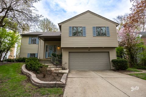 143 Midway Lane Vernon Hills IL 60061
