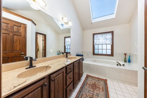 Tiny photo for 1316 Yorkshire Lane, Carol Stream, IL 60188 (MLS # 12486372)