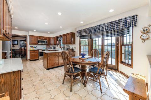 Tiny photo for 1316 Yorkshire Lane, Carol Stream, IL 60188 (MLS # 12486372)