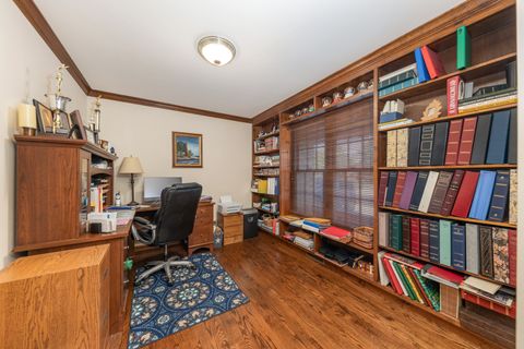 Tiny photo for 1316 Yorkshire Lane, Carol Stream, IL 60188 (MLS # 12486372)