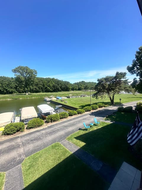 Tiny photo for 50 Oak Hill Colony #7, Fox Lake, IL 60020 (MLS # 12682844)