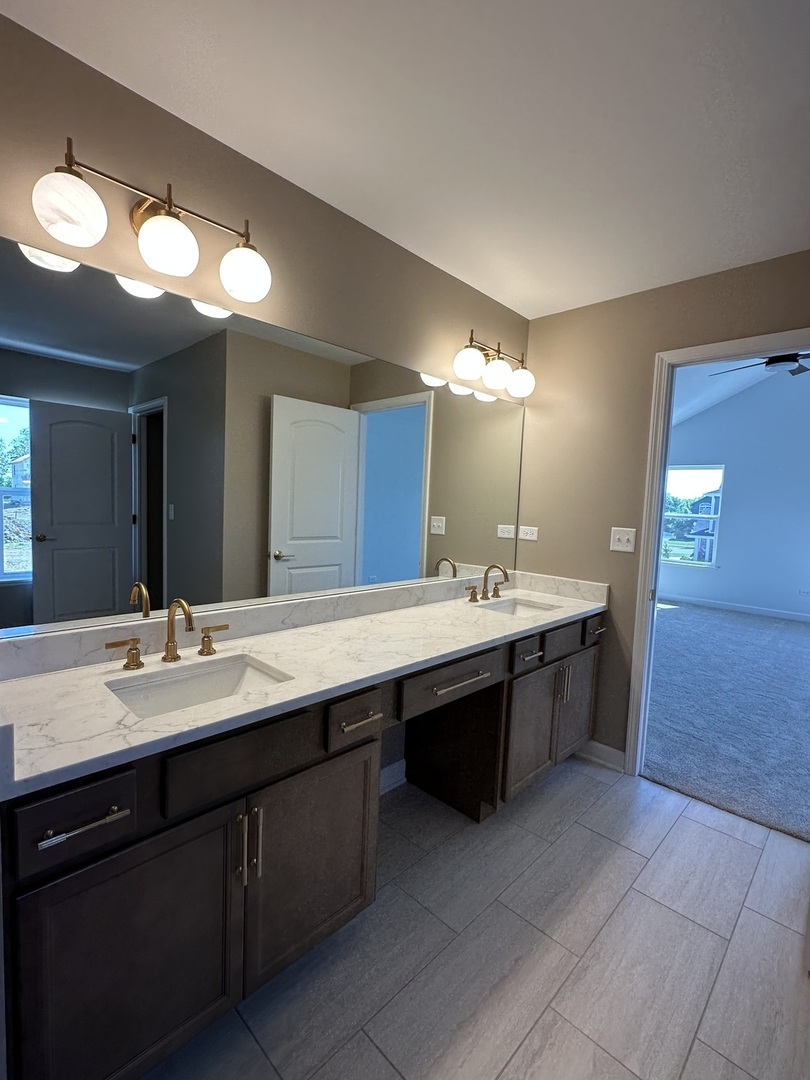 16440 W Cottonwood Drive