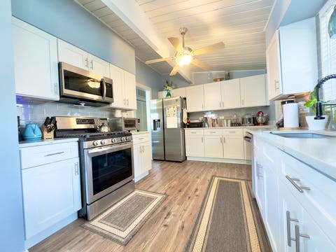 Tiny photo for 15307 Hastings Drive, Dolton, IL 60419 (MLS # 12688043)