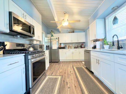Tiny photo for 15307 Hastings Drive, Dolton, IL 60419 (MLS # 12688043)