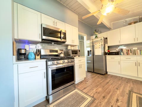 Tiny photo for 15307 Hastings Drive, Dolton, IL 60419 (MLS # 12688043)