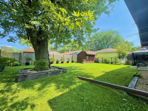 Tiny photo for 15307 Hastings Drive, Dolton, IL 60419 (MLS # 12688043)