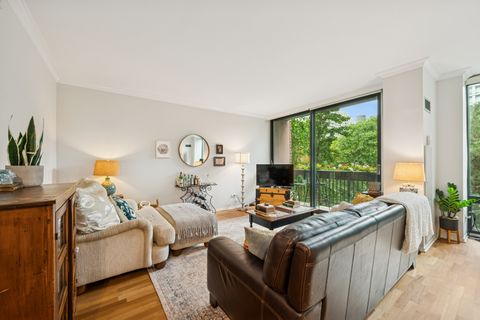 Tiny photo for 600 N Kingsbury Street #207, Chicago, IL 60654 (MLS # 12476405)