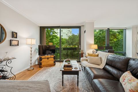 Tiny photo for 600 N Kingsbury Street #207, Chicago, IL 60654 (MLS # 12476405)