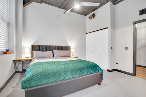 Tiny photo for 565 W Quincy Street #711, Chicago, IL 60661 (MLS # 12491761)