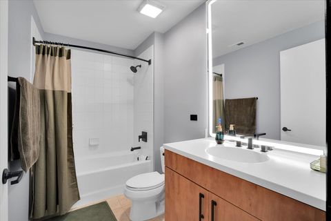 Tiny photo for 565 W Quincy Street #711, Chicago, IL 60661 (MLS # 12491761)