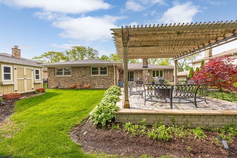 Tiny photo for 1706 Holly Avenue, Darien, IL 60561 (MLS # 12637039)