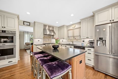 Tiny photo for 1706 Holly Avenue, Darien, IL 60561 (MLS # 12637039)