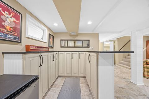 Tiny photo for 1706 Holly Avenue, Darien, IL 60561 (MLS # 12637039)