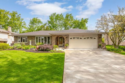 Photo of 1706 Holly Avenue, Darien, IL 60561 (MLS # 12637039)