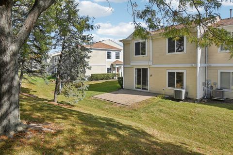 Tiny photo for 780 Mesa Drive #780, Elgin, IL 60123 (MLS # 12489853)