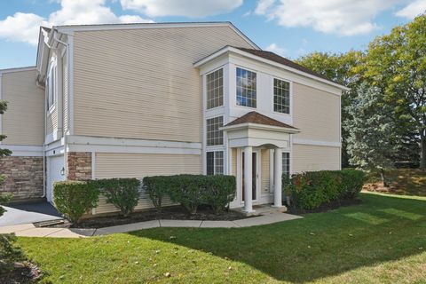 Tiny photo for 780 Mesa Drive #780, Elgin, IL 60123 (MLS # 12489853)