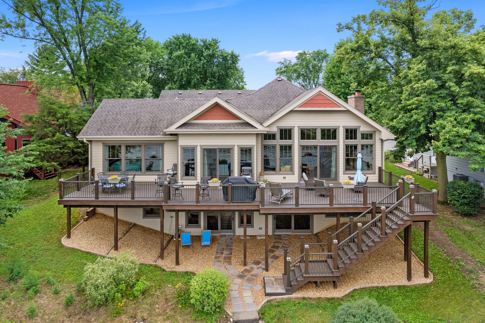853 Lake Holiday Drive