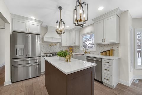 Tiny photo for 967 W Bauer Road, Naperville, IL 60563 (MLS # 12562250)