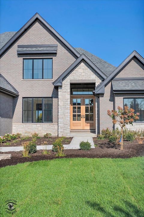 Tiny photo for 23155 Five Oaks Drive, Frankfort, IL 60423 (MLS # 12216024)