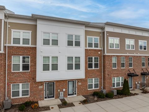 Tiny photo for 6310 Main Street, Woodridge, IL 60517 (MLS # 12581792)