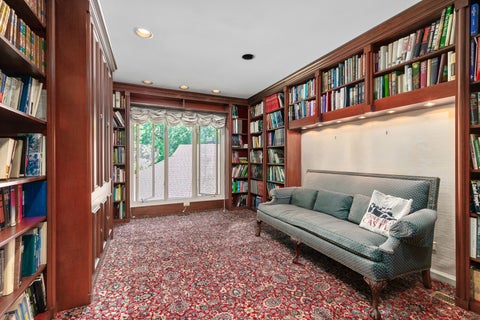 Tiny photo for 3875 S Mission Hills Road, Northbrook, IL 60062 (MLS # 12795586)