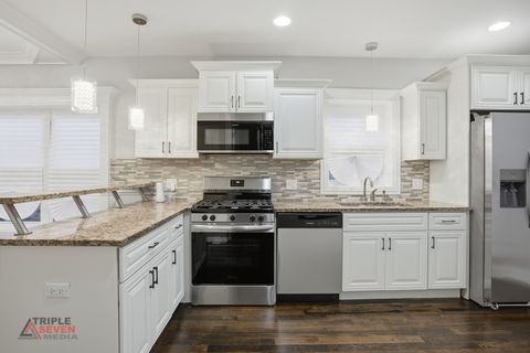 Tiny photo for 3832 W 64th Place, Chicago, IL 60629 (MLS # 12543041)