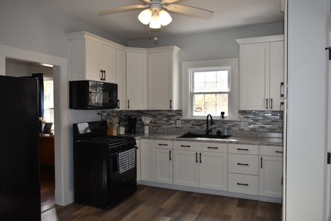 Tiny photo for 46 N Adams Street, El Paso, IL 61738 (MLS # 12514906)