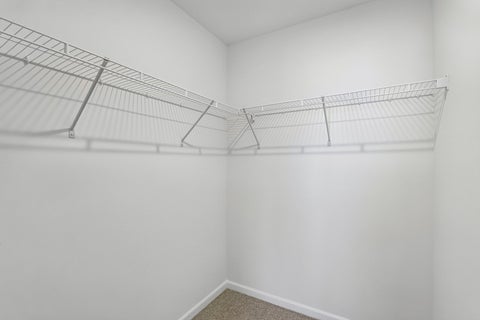 Tiny photo for 301 Avondale Lane, Lincolnshire, IL 60069 (MLS # 12743450)