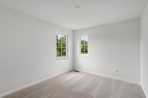 Tiny photo for 301 Avondale Lane, Lincolnshire, IL 60069 (MLS # 12743450)