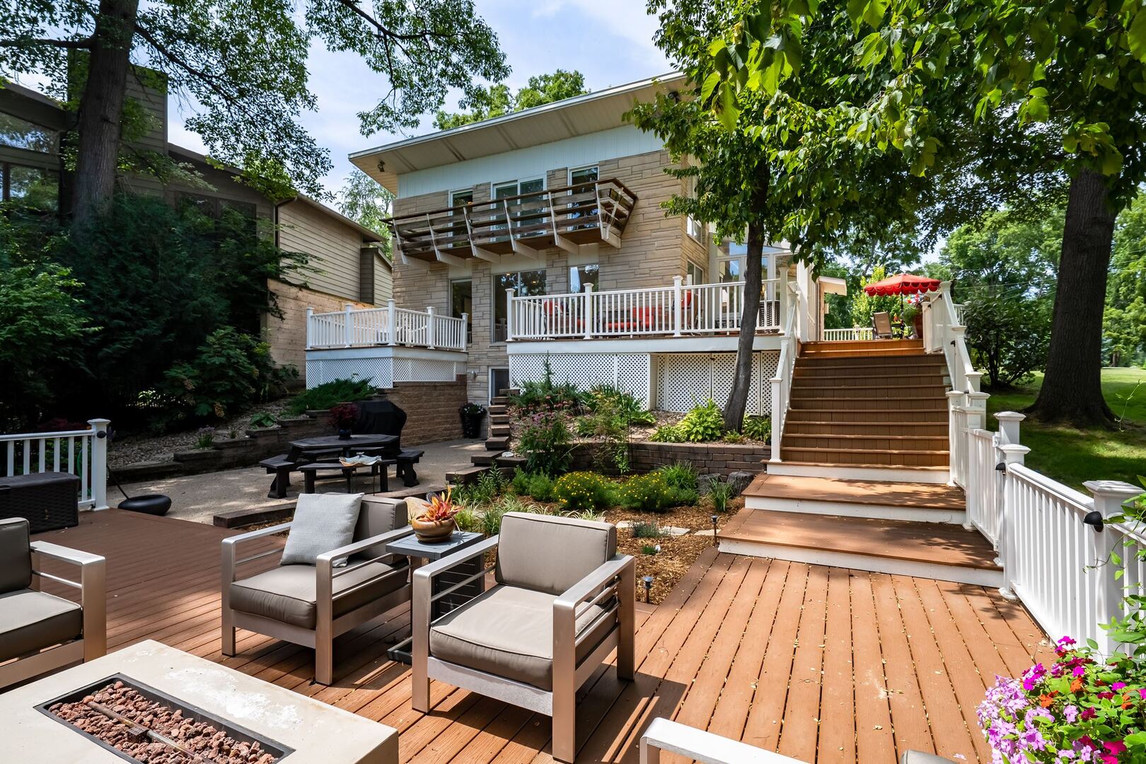 25130 Arrowhead Lane