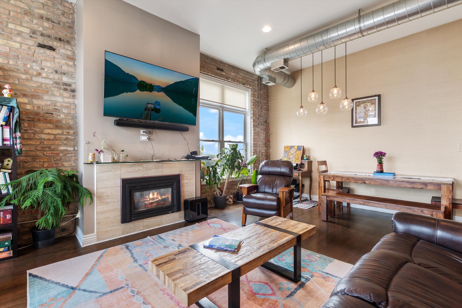 949 N Willard Court 504